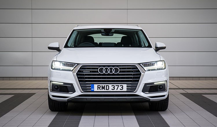 audi-q7-front-on_resizedjpg