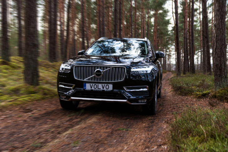 volvoxc90png-1